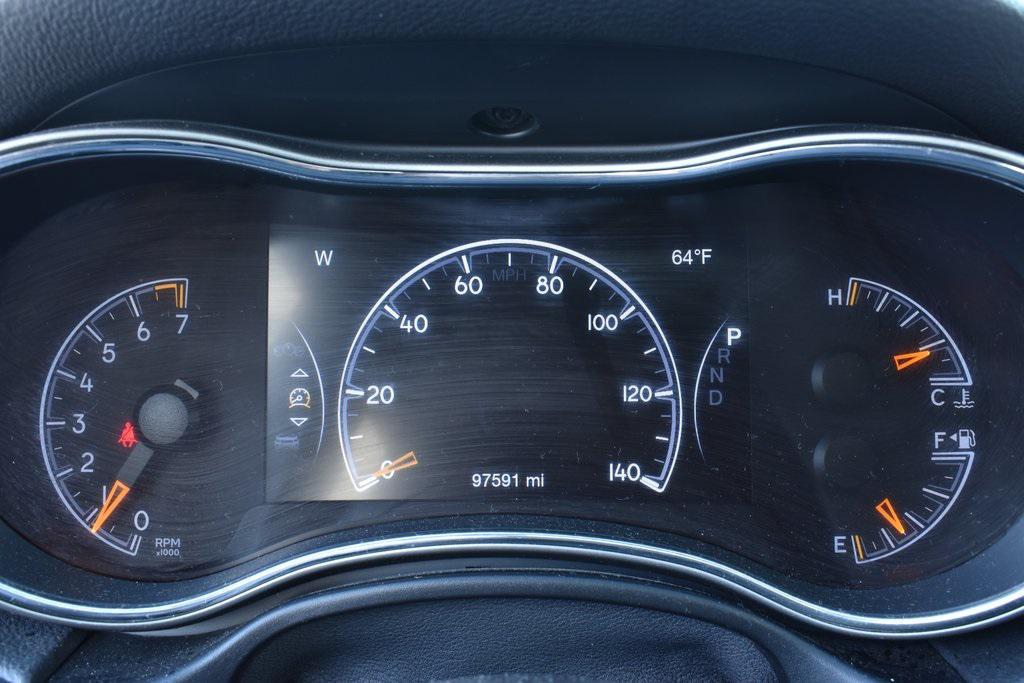 used 2019 Jeep Grand Cherokee car, priced at $19,426