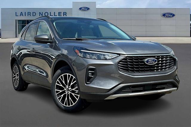 new 2025 Ford Escape PHEV car, priced at $30,627