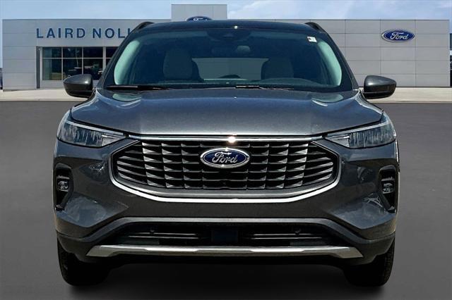 new 2025 Ford Escape PHEV car, priced at $30,627