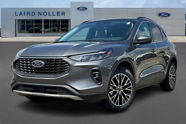 new 2025 Ford Escape PHEV car, priced at $30,627