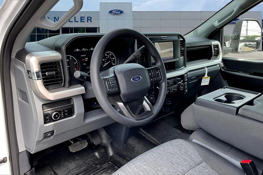 new 2025 Ford F-250 car, priced at $56,669