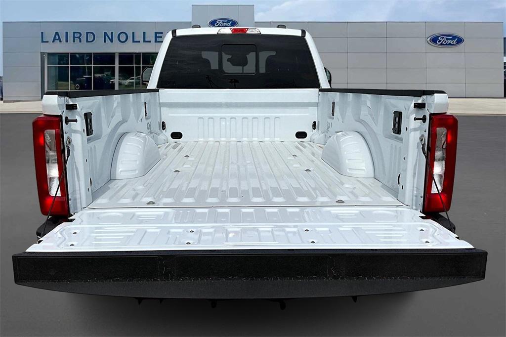 new 2025 Ford F-250 car, priced at $56,669