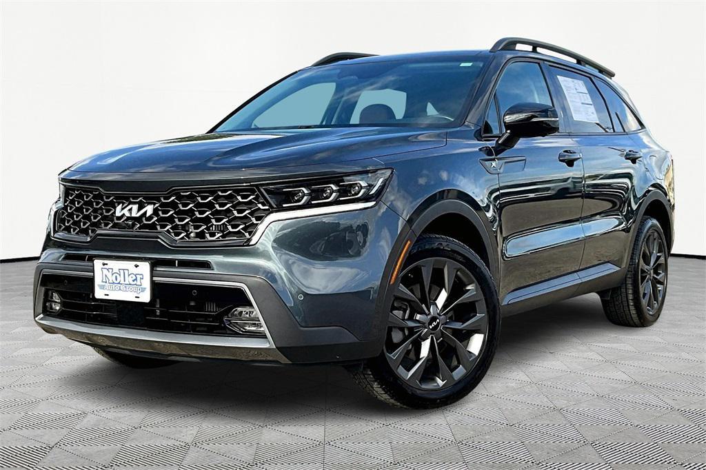 used 2022 Kia Sorento car, priced at $31,289