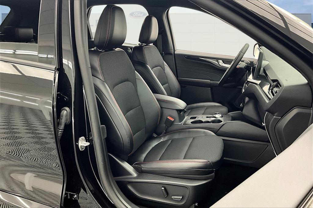 new 2025 Ford Escape car, priced at $34,732