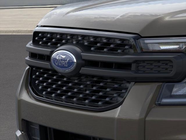 new 2025 Ford Ranger car, priced at $39,580