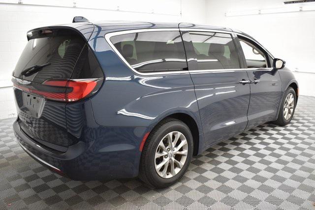 used 2021 Chrysler Pacifica car, priced at $29,057