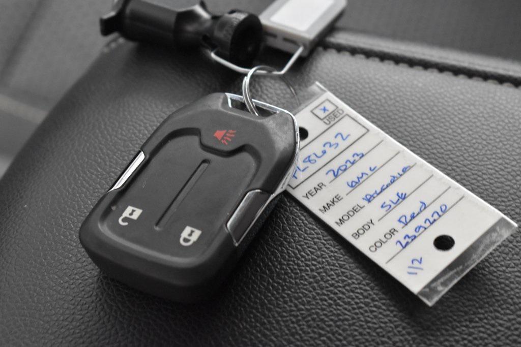 used 2023 GMC Acadia car, priced at $27,495