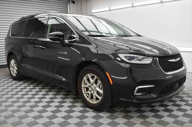 used 2022 Chrysler Pacifica car, priced at $21,885
