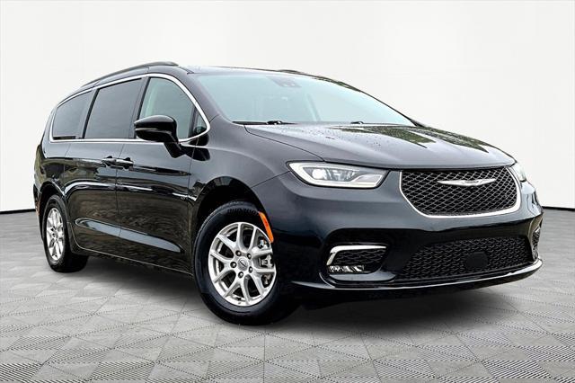 used 2022 Chrysler Pacifica car, priced at $21,798