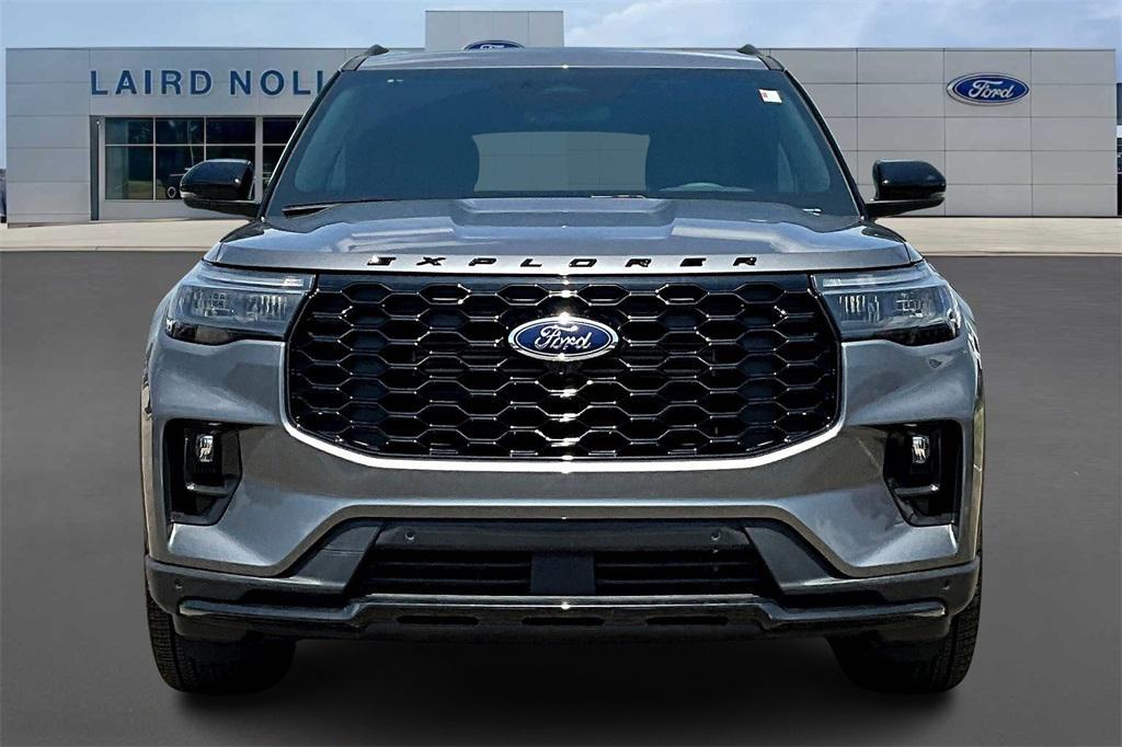 new 2025 Ford Explorer car, priced at $48,028