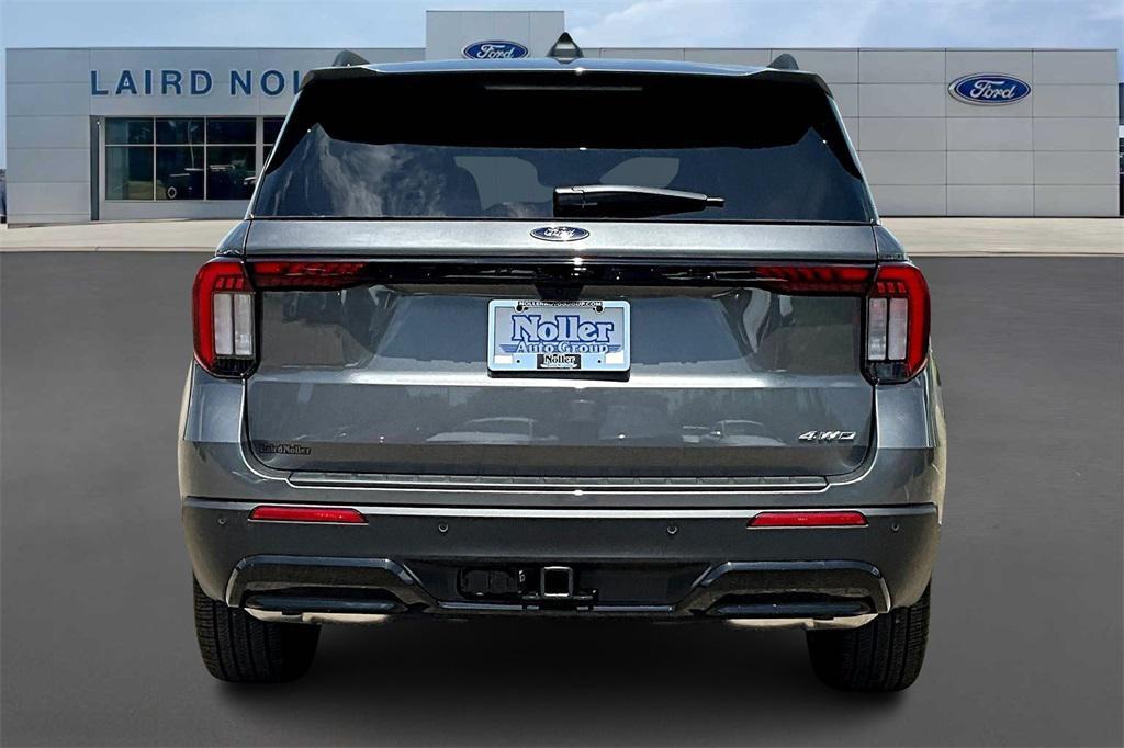 new 2025 Ford Explorer car, priced at $48,028