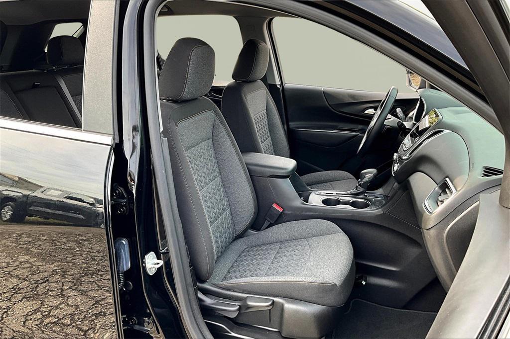 used 2022 Chevrolet Equinox car, priced at $21,556