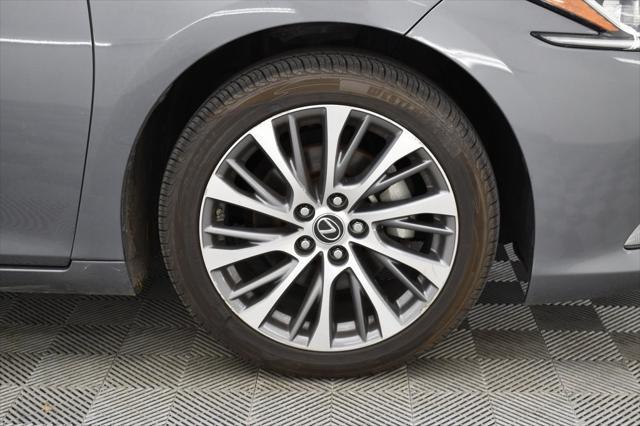 used 2019 Lexus ES 350 car, priced at $29,178
