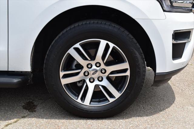 used 2024 Ford Expedition car, priced at $61,284