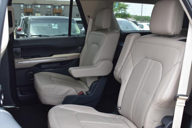 used 2024 Ford Expedition car, priced at $61,284