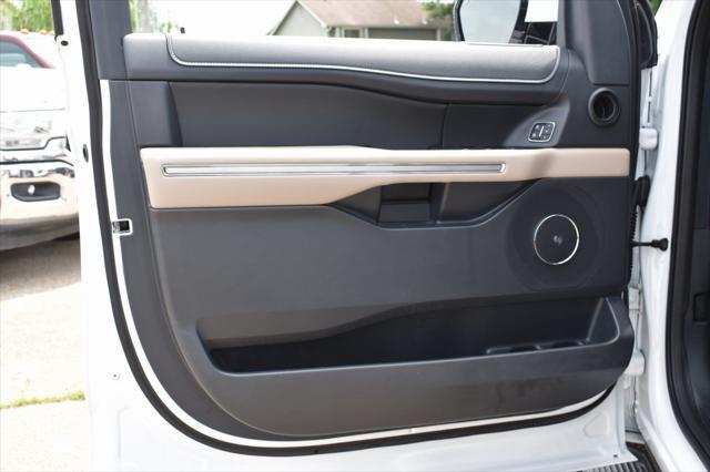 used 2024 Ford Expedition car, priced at $61,284