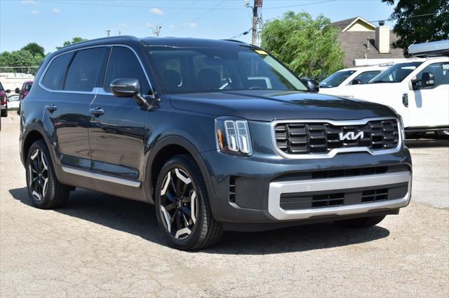 used 2023 Kia Telluride car, priced at $33,539