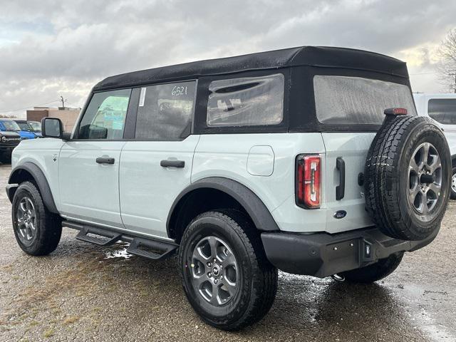 new 2024 Ford Bronco car, priced at $43,642