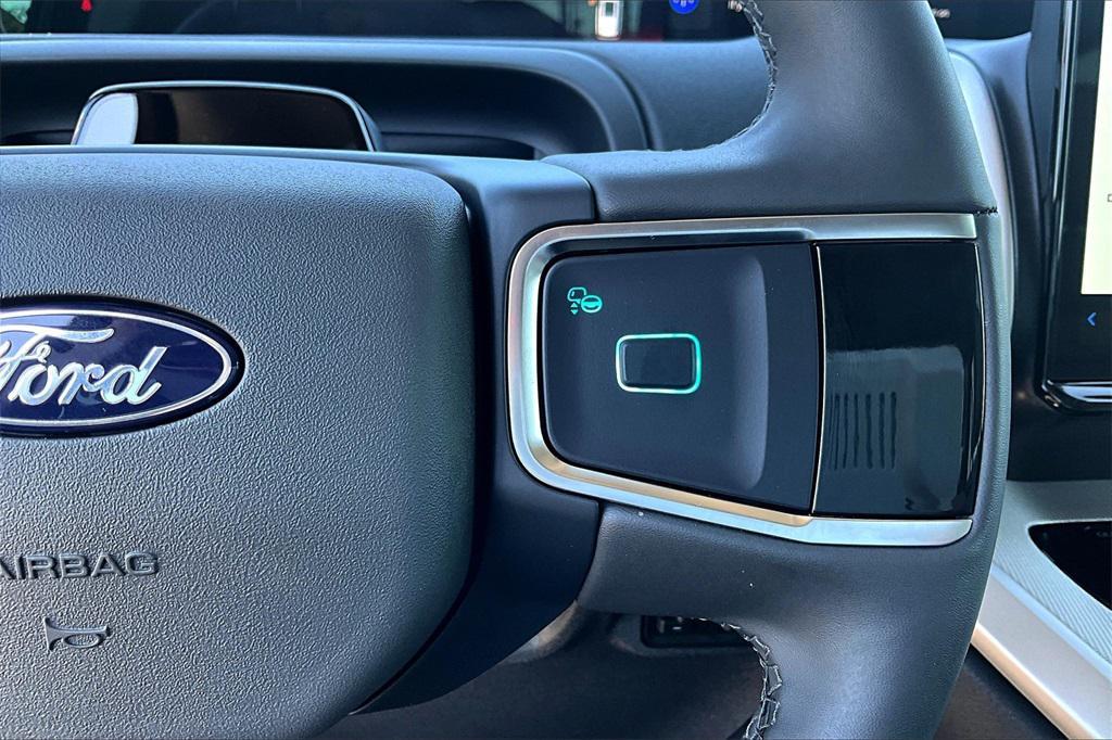 new 2025 Ford Expedition Max car, priced at $71,251