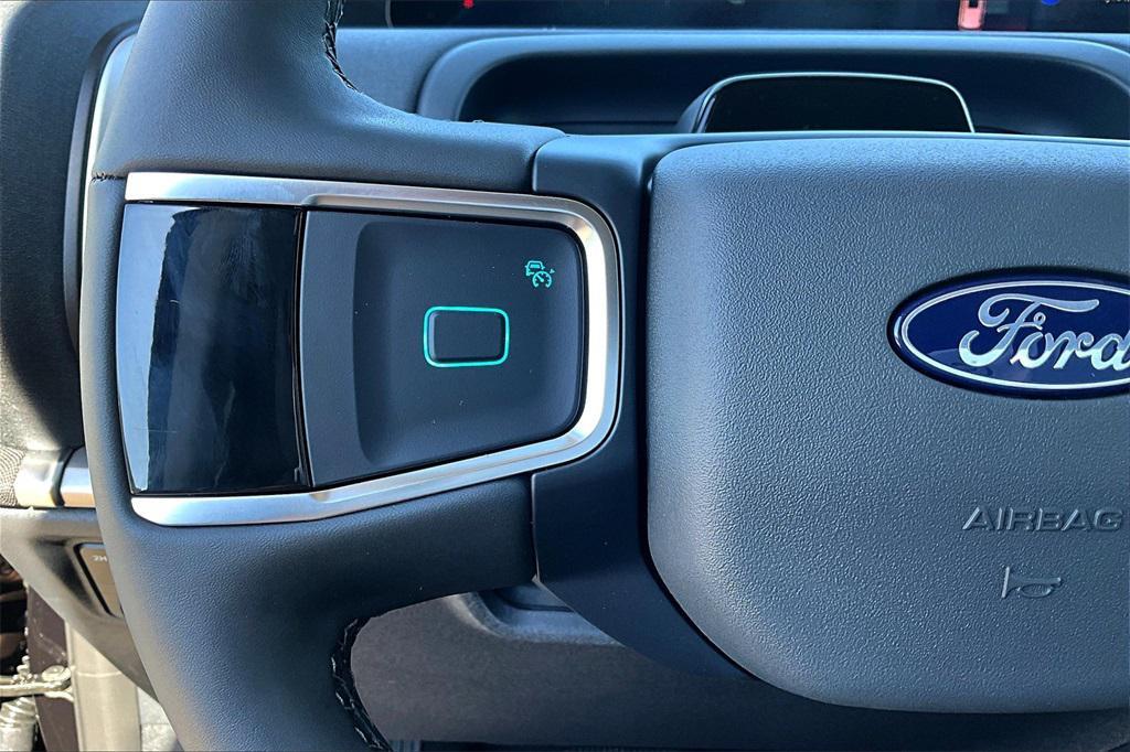 new 2025 Ford Expedition Max car, priced at $71,251