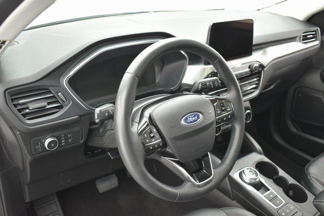 used 2022 Ford Escape car, priced at $22,999