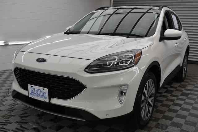 used 2022 Ford Escape car, priced at $23,681