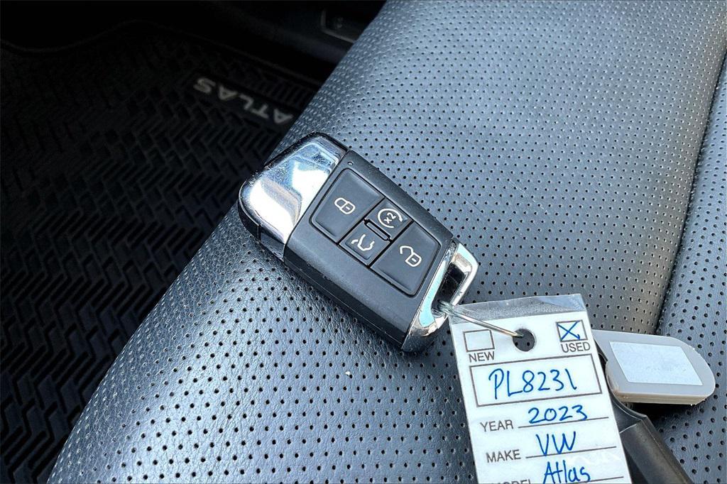 used 2023 Volkswagen Atlas car, priced at $35,499