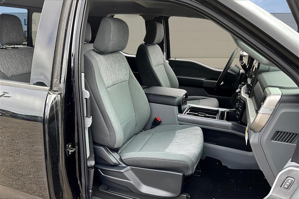 new 2025 Ford F-250 car, priced at $50,669