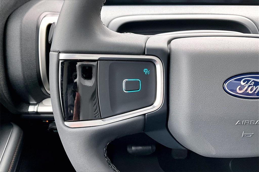 new 2025 Ford Expedition Max car, priced at $70,495