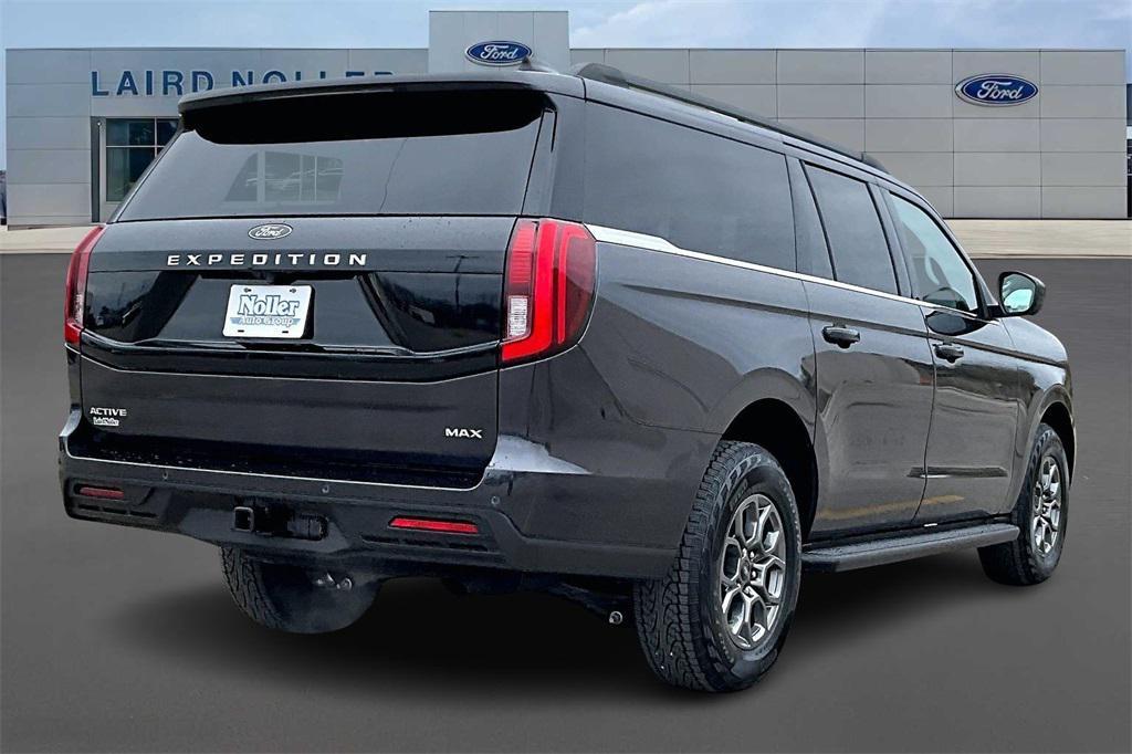 new 2025 Ford Expedition Max car, priced at $70,495