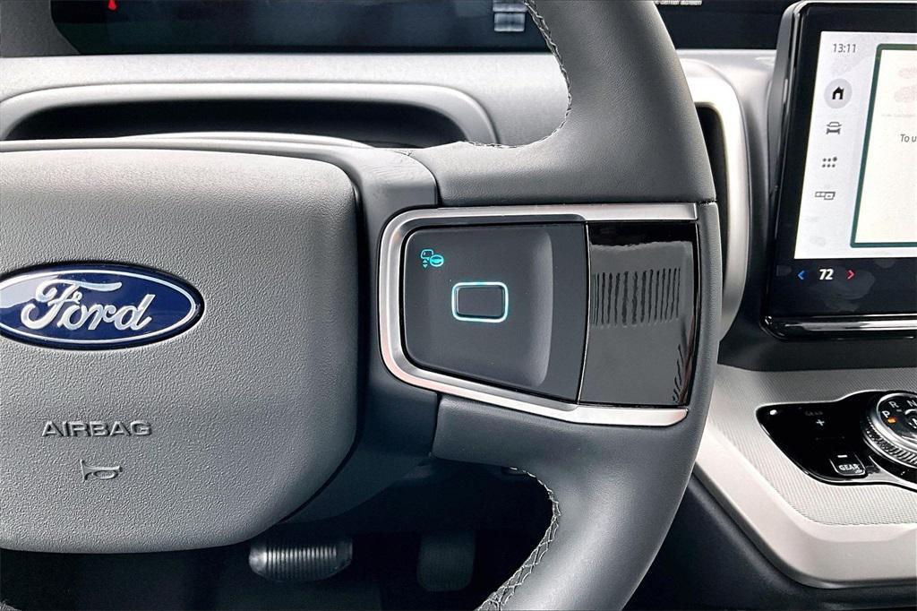 new 2025 Ford Expedition Max car, priced at $70,495