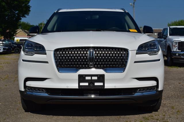 used 2023 Lincoln Aviator car, priced at $48,454