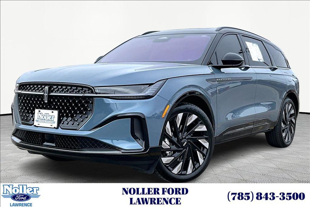 used 2025 Lincoln Nautilus car, priced at $60,302
