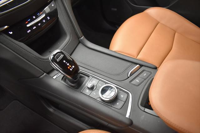 used 2020 Cadillac XT5 car, priced at $28,633