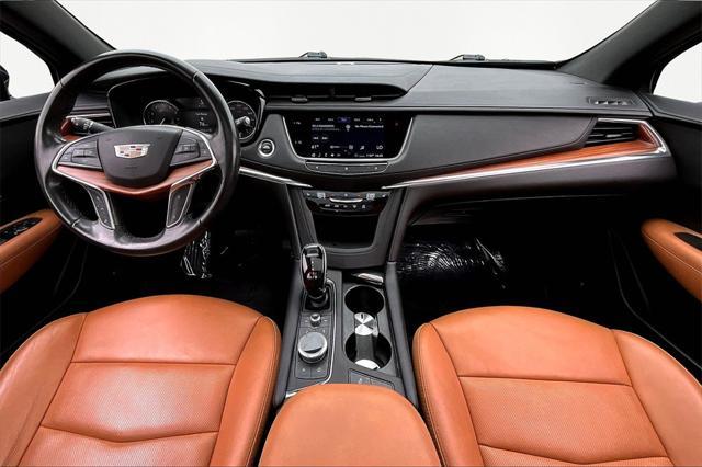 used 2020 Cadillac XT5 car, priced at $28,066