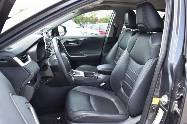 used 2020 Toyota RAV4 Hybrid car, priced at $29,736