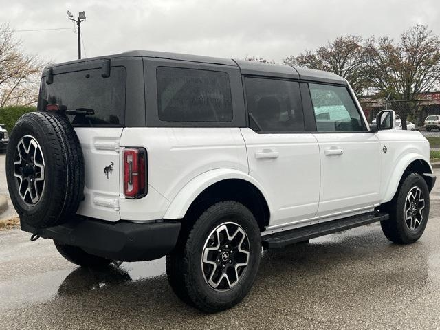 new 2024 Ford Bronco car, priced at $47,233