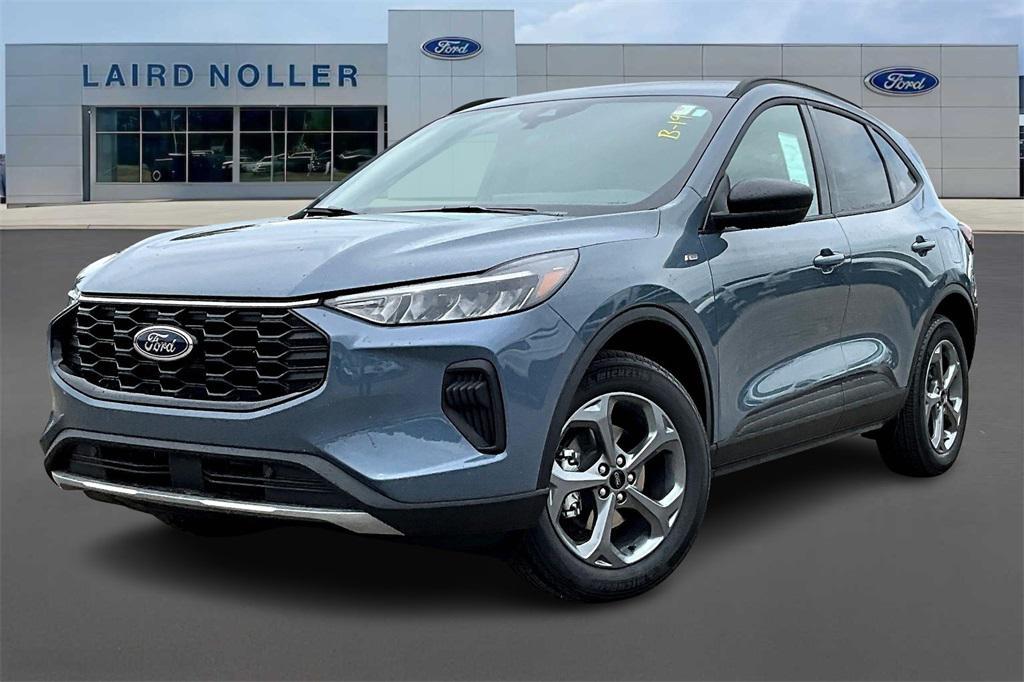 new 2025 Ford Escape car, priced at $28,699