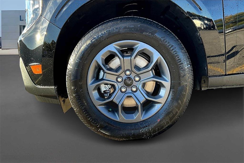 new 2025 Ford Maverick car, priced at $33,635