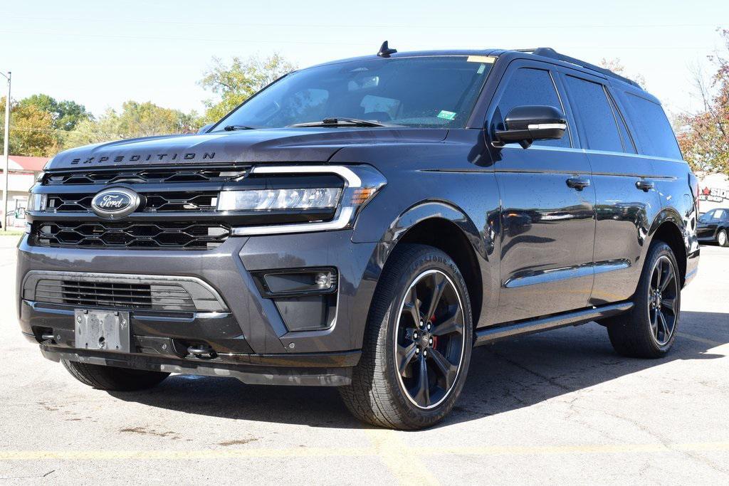 used 2022 Ford Expedition car, priced at $43,197