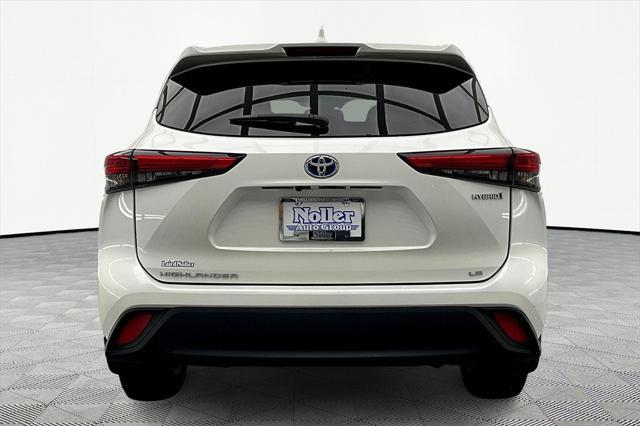 used 2021 Toyota Highlander Hybrid car, priced at $28,633