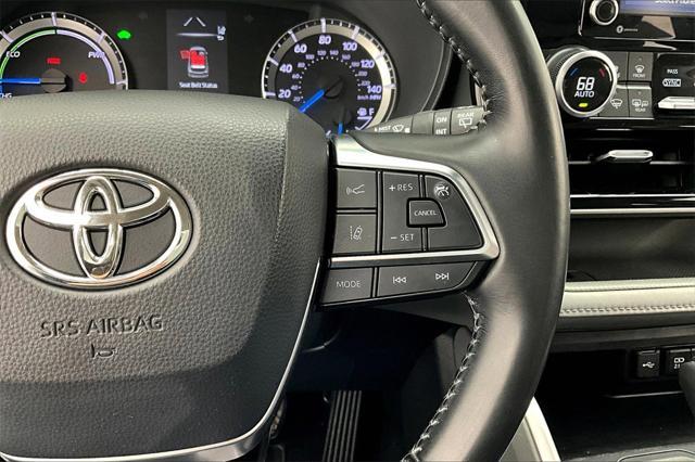 used 2021 Toyota Highlander Hybrid car, priced at $28,633