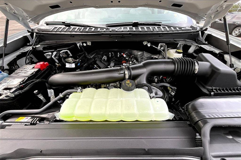 new 2025 Ford Expedition car, priced at $79,741