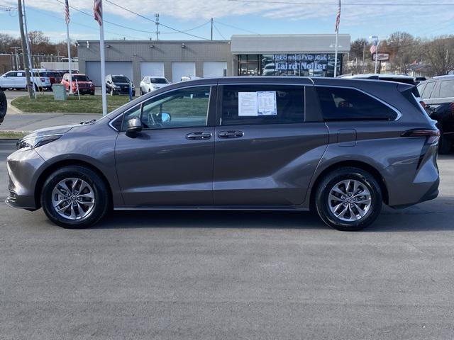 used 2024 Toyota Sienna car, priced at $40,889