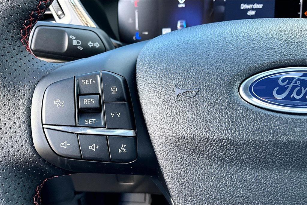 new 2026 Ford Escape car, priced at $32,504