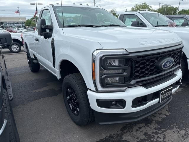 new 2023 Ford F-350 car, priced at $58,235