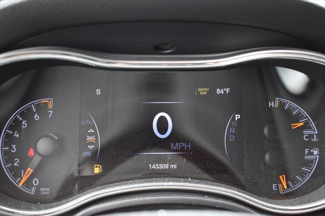 used 2017 Jeep Grand Cherokee car, priced at $14,738