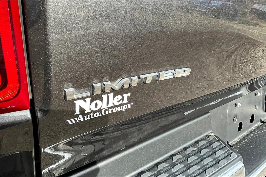 used 2022 Ram 1500 car, priced at $46,989