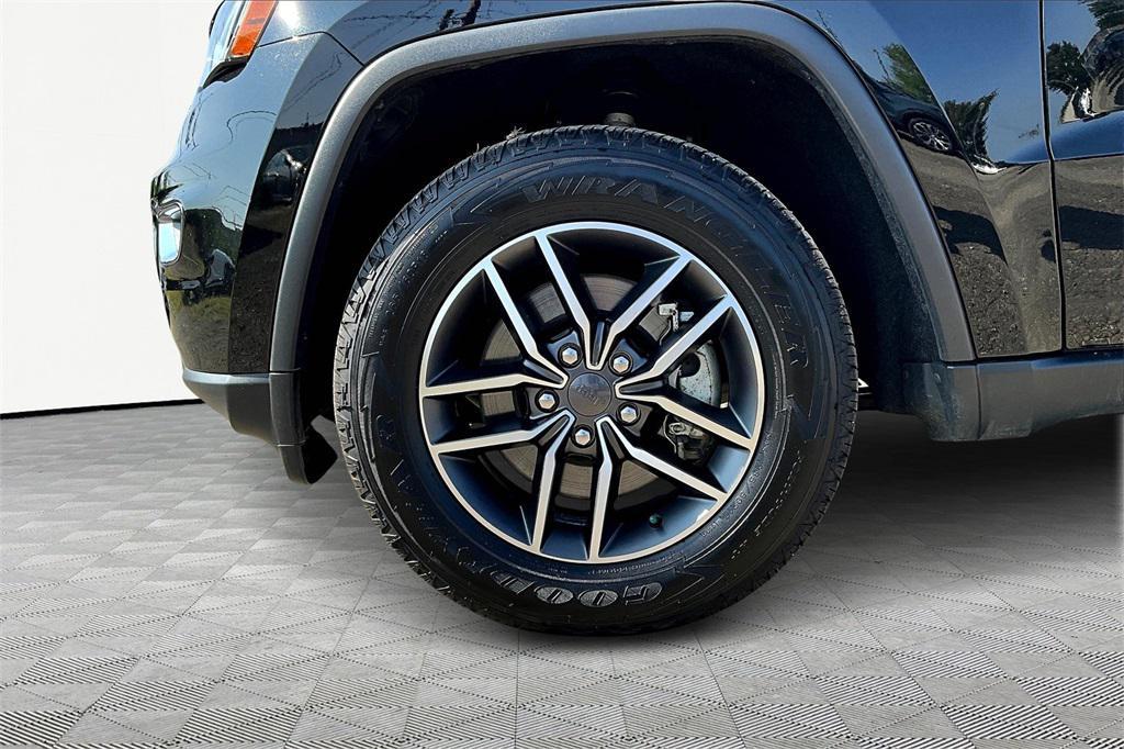 used 2022 Jeep Grand Cherokee car, priced at $25,309