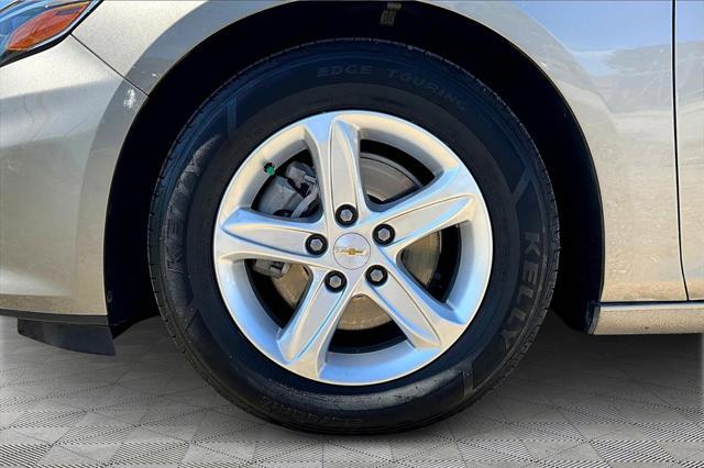 used 2022 Chevrolet Malibu car, priced at $18,994